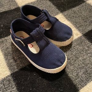 Play Condition Navy Cientas, size 21